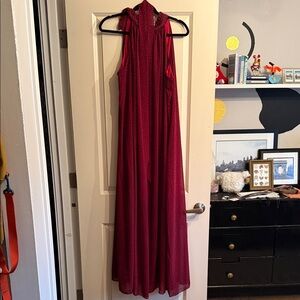 No Brand - Like New Halter Red Maxi Dress - Size L